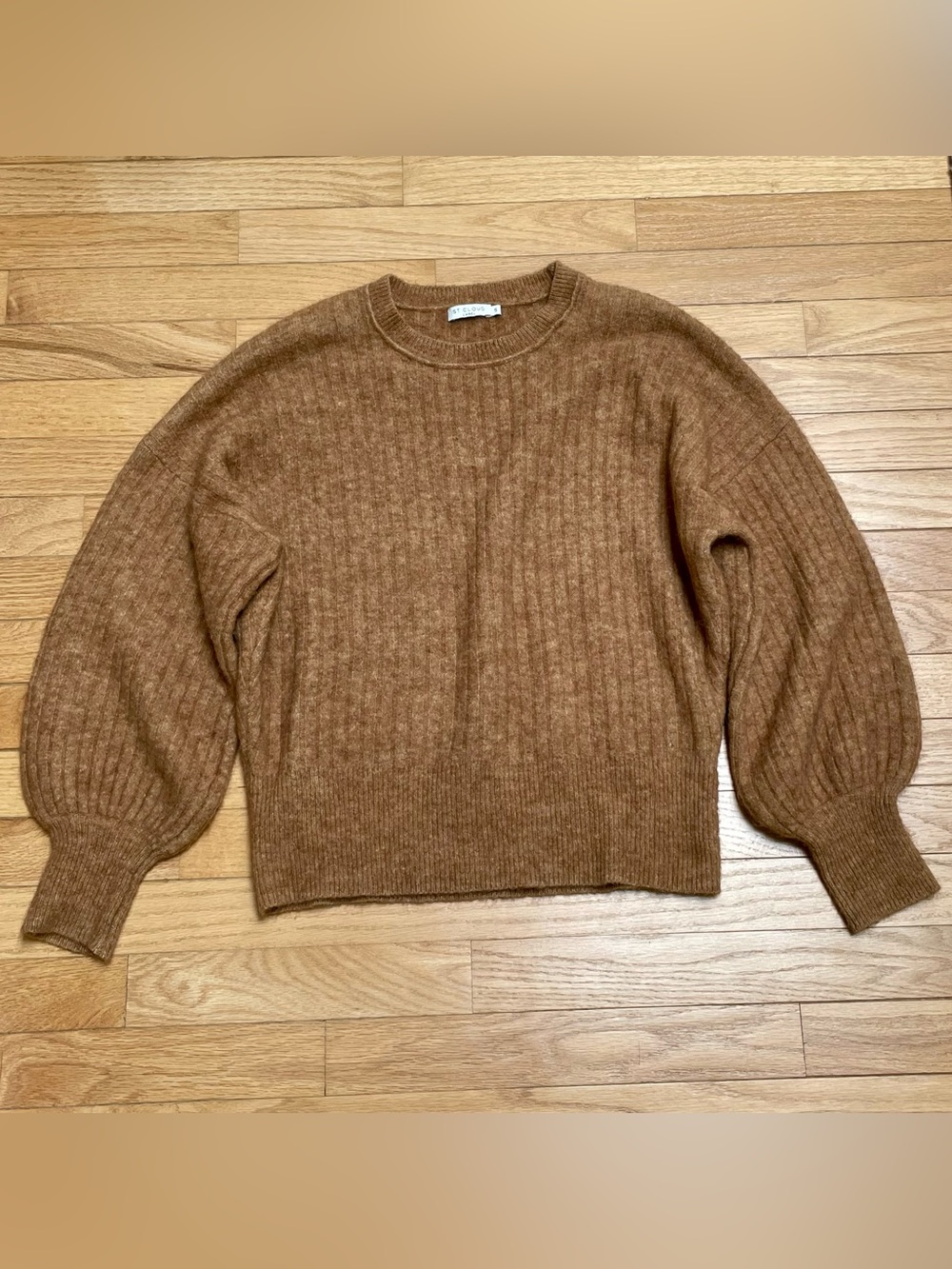 Like New St. Cloud Label Alpca Blend Sweater